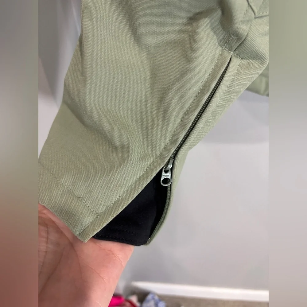 L.L. Bean Canvas Light Sage Green fleece lined women’s small cropped - Picture 8 of 14